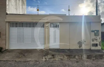 Casa térrea com 3/4 piscina à venda na barra dos coqueiros