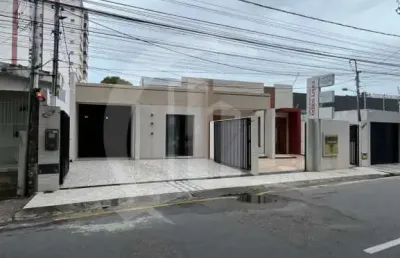 Prédio à venda no Grageru, Aracaju 
