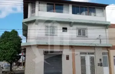 Excelente casa comercial e residencial à vendana rua alagoas