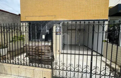 Casa à venda no avenida hermes fontes, bairro suissa