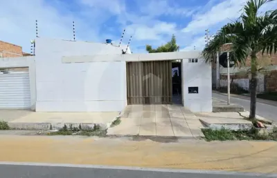 Casa com 3 quartos à venda no Caminho da Praia, Barra dos Coqueiros 