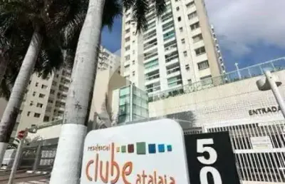 Apartamento mobiliado para locação, condomínio clube atalaia