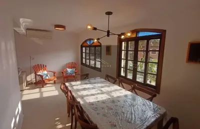 Apartamento  triplex em condomínio à venda em ubatuba-sp, bairro lazaro, 3 quartos, 3 suítes, 3 salas, 5 banheiros, 3 vagas, 225m².