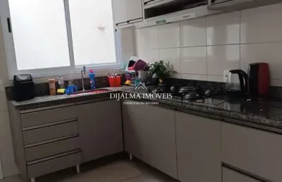Condomínio riviera d' itália - sobrado com 3 suítes e 2 vagas