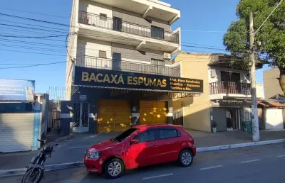 Apartamento com 1 quarto para alugar na Rua Professor Souza, 451, Bacaxá, Saquarema