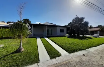 Casa em condomínio – 3 quartos / 3 banheiros – id: 2454/20