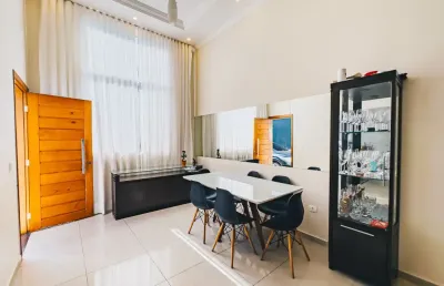 Casa com 3 quartos à venda na Rua José Roque Salton, 790, Terra Bonita, Londrina