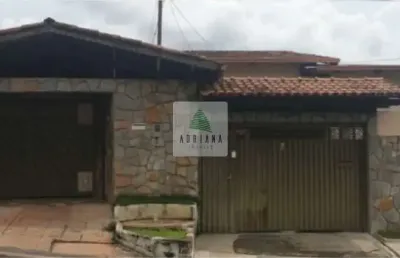 Venda casa 4 quartos sendo 1 suite 2 vagas de garagem  com lote  398m&sup2;