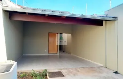 Aluguel casa excelente localiza&ccedil;&atilde;o 3 quartos sendo 1 su&iacute;te , 2 vagas de garagem  seguran&ccedil;a conforto