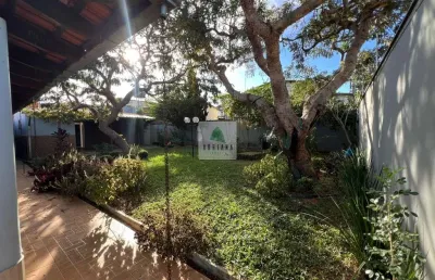 Casa ampla integra&ccedil;&atilde;o com natureza  terreno com 800 mts &aacute;rea constru&iacute;da  450 mts&sup2;