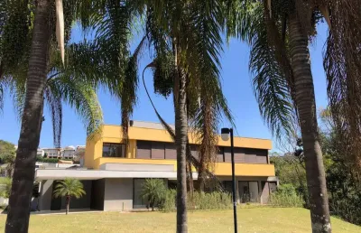 Residência em condomínio de alto padrão para locação – bragança paulista
