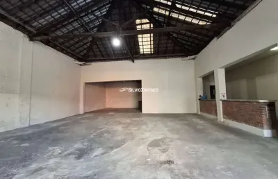 Barracão / Galpão / Depósito à venda na Rua Mato Grosso, Barro Preto, Belo Horizonte