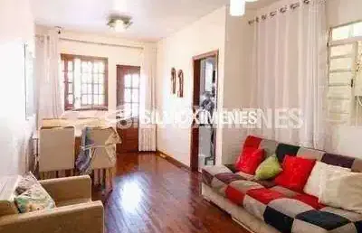 Casa com 2 quartos à venda na Rua José Silveira, Buritis, Belo Horizonte