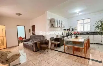 Casa com 5 quartos à venda na Rua Jornalista Guilherme Apgáua, Buritis, Belo Horizonte