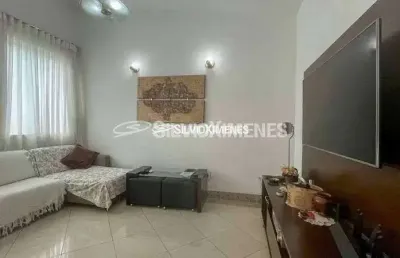Casa com 5 quartos à venda na Rua Visconde de Taunay, São Lucas, Belo Horizonte