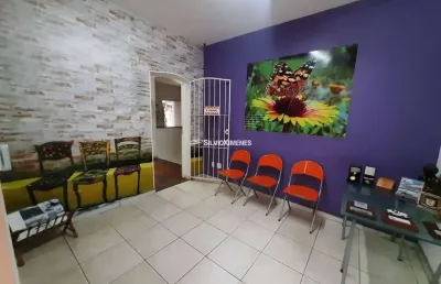 Casa comercial para alugar com 150m², 8 quartos e 4 vagas
