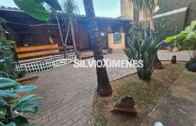 Casa com 3 quartos à venda na Rua Oswaldo Cruz, Nova Suíssa, Belo Horizonte
