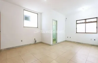 Casa com 4 quartos à venda na Rua Euclásio, Santa Efigênia, Belo Horizonte