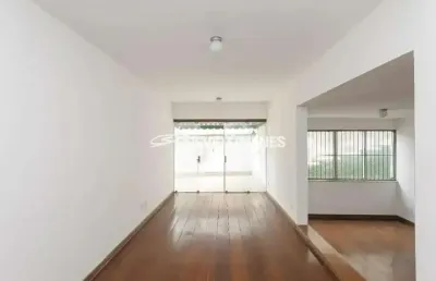Residencial › área privativa com 288,00 (m²), 4 quartos e 2 vagas para venda
