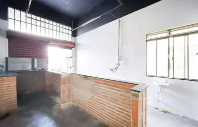 Casa comercial para alugar na Rua Sena Madureira, 346, Ouro Preto, Belo Horizonte