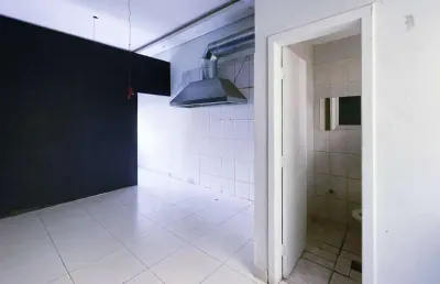 Casa comercial para alugar na Rua Sena Madureira, 348, Ouro Preto, Belo Horizonte