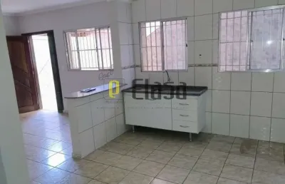 Casa com 1 quarto para alugar na rua tenente joão damasceno pereira, 317, jardim marilu, itapecerica da serra, 60 m2 por r$ 1.200
