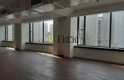 Casa comercial para alugar na Rua Geraldo Flausino Gomes, 78, Cidade Monções, São Paulo