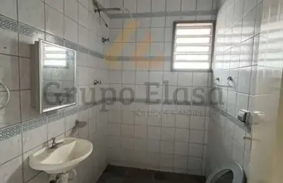 Alugo sobreloja comercial ao lado praça floriano peixoto
