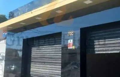 O ponto ideal para o seu negócio está aqui! salão comercial com 105 m² ? espaço, visibilidade e p