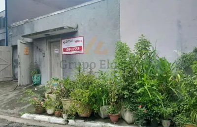 Casa com duas frentes à venda em santo amaro - localização privilegiada!