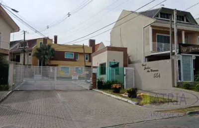 Sobrado com 3 quartos  para alugar, 160.00 m2 por r$5500.00  - pinheirinho - curitiba/pr