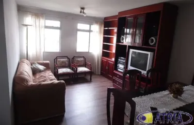 Apartamento com 3 quartos para alugar na R Capitao Maris De Barros, 243, Portão, Curitiba