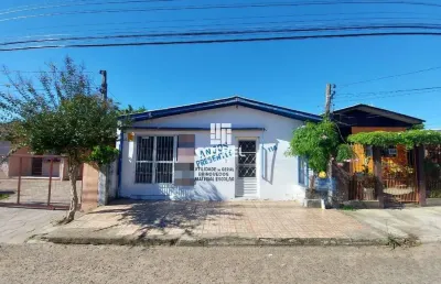 Casa 4 dormitórios sendo 2 suítes e 1 vaga de garagem no bairro lorenzi localiza