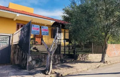Casa 3 dormitórios sendo 1 suíte no bairro juscelino kubitschek localizado na ci