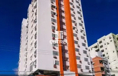 Apartamento central 2 dormitórios , 2 banheiros e 1 vaga de garagem na cidade de