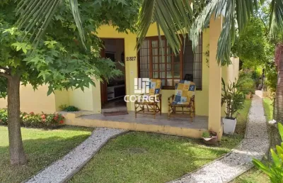 Casa com 4 dormitórios, suíte e 3 vagas no bairro pinheiro machado