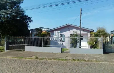 Casa 2 dormitórios e 1 vaga de garagem no bairro camobi localizada na cidade de