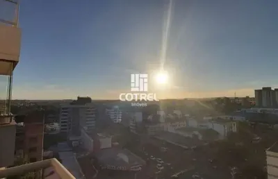 Cobertura com piscina, 4 dormitórios e 2 vagas de garagem