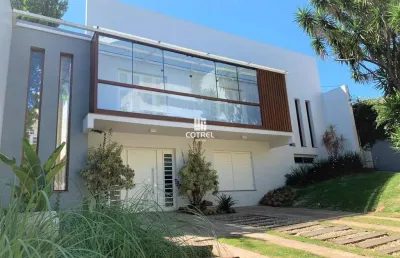 Casa para venda com piscina no bairro nossa senhora de fátima