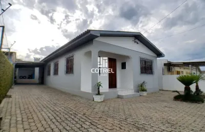 Casa 3 dormitórios e 2 vagas de garagem no bairro parque pinheiro machado locali