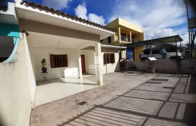 Casa 2 dormitórios e 1 vaga de garagem no bairro parque pinheiro machado localiz