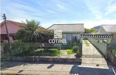Casa 3 dormitórios sendo 1 suíte e 4 vagas de garagem no bairro passo d' areia l