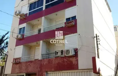 Apartamento central 2 dormitórios sendo 1 suíte e 1 vaga de garagem localizado n