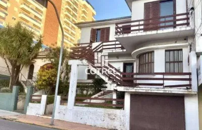 Casa 3 dormitórios 1 suíte 1 vaga de garagem no bairro centro na cidade de santa
