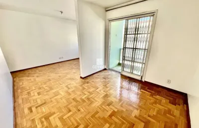 Apartamento 3 dormitórios, com sacada, bairro centro, situado na cidade de santa