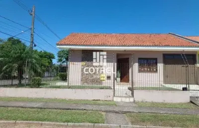 Casa á venda 2 dormitórios, 1 vaga de garagem, situado no bairro camobi, na cida