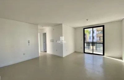 Apartamento com 2 dormitórios, suíte e garagem no residencial helena