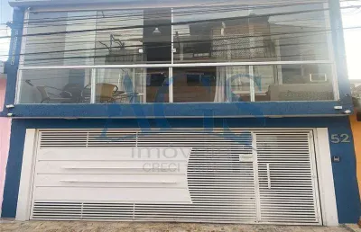 Casa com 3 quartos à venda na Rua José Castellan, 52, Vila Caju, São Paulo