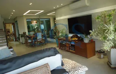 Casa com 3 quartos à venda na Rua Angoera, 237, Jardim Têxtil, São Paulo