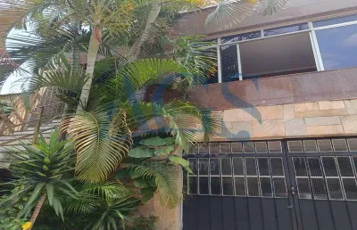 Casa com 5 quartos para alugar na Rua Bento Gonçalves, 73, Jardim Anália Franco, São Paulo